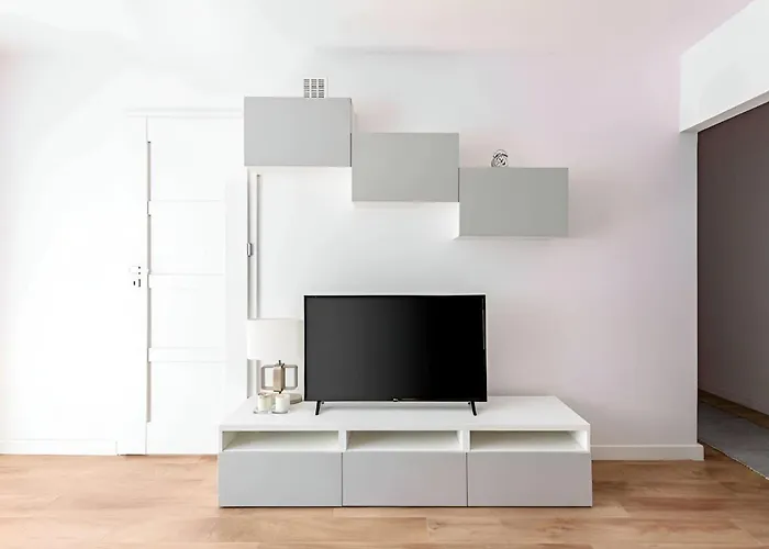 Leisure Zlota Lovely 2 Bedroom *